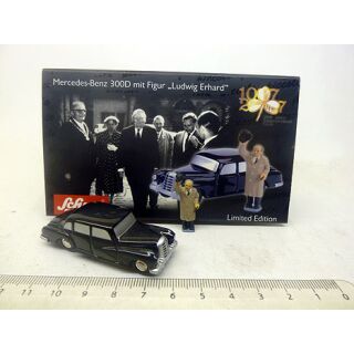 05022 Schuco Piccolo 1:90 MB 300D mit Figur Ludwig Erhard