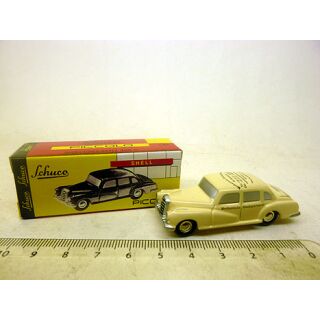 HO Schuco Piccolo 1:90 Mercedes Benz 300D Limousine beige