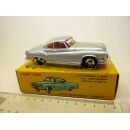 549 Dinky Toys 1:43 Borgward Isabella Coupe silber met