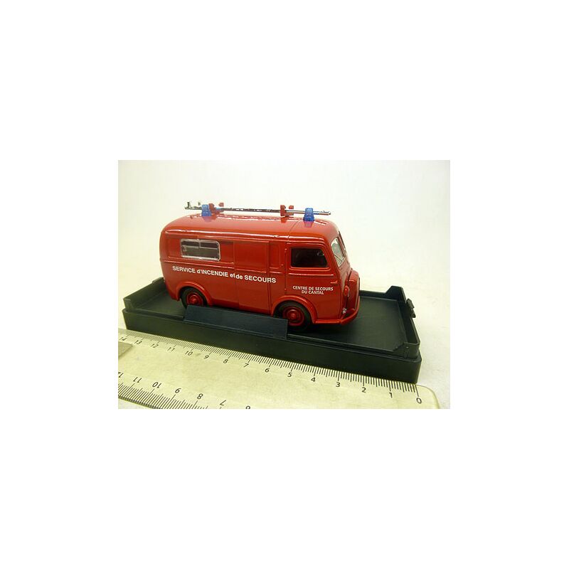Verem 1/43 – Peugeot D4A Militaire Miniature Collection