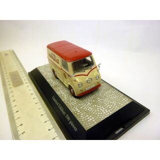 11108 Premium ClassiXXs 1:43 Glas Goggomobil TL 250 Circus Roncalli
