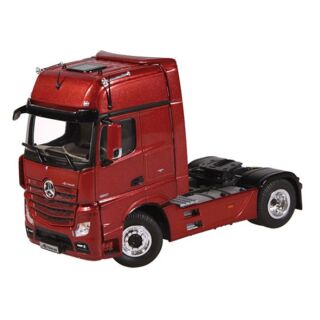 844/02 NZG 1:50 MERCEDES BENZ FH25 GigaSpace 4x2 rot Sattelzugmaschine