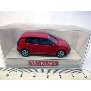 006105 Wiking 1:87 VW Golf V rot