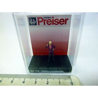 28165 Preiser 1:87 Mann mit Handy Man with mobile phone homme avec le portable