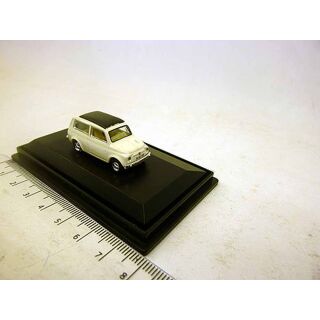 26058 Schuco 1:87 Fiat 500 Combi