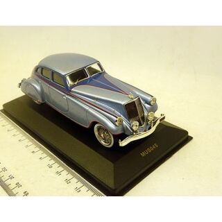 MUS045 IXO 1:43 Pierre Arrow silver Arrow 1933
