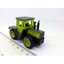 1383 Siku MB-trac von Mercedes-Benz Traktor