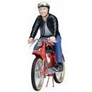 450666600 Schuco 1:10 Victoria Avanti mit Figur