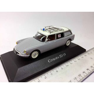 7495004 Atlas 1:43 Citröen ID 19 Ambulance Frankreich Krankenwagen