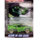 Nissan GT-R Majorette 1:64 Limited Edition Serie 4 Glow in the Dark