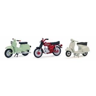 450380200 Schuco 1:43 3er-Set Schwalbe, Simson S51, Roller GS Motorrädern
