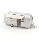 270582 Norev Ford Mustang 1968 Blau metallic und Airstream Caravan Jet-car