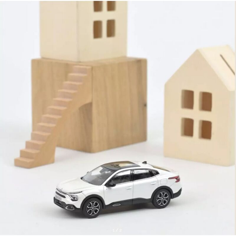 Norev 1:43 Citroën ë-C4 X SUV-Coupé 2023 – Grigio Metallizzato (Platinum Grey)