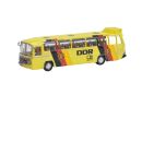 452615800 Schuco 1:87 Mannschaftsbus DDR WM 74 O 302...