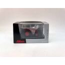 452619300 Schuco 1:87 Lanz Bulldog mit Holzgenerator...