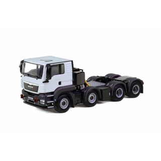 03-1119 WSI White Line MAN TGS L FLAT ROOF 8X4