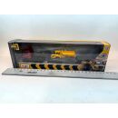 11541-18999 Maisto Volvo FH16 + VOLVO A25G ARTICULATED...