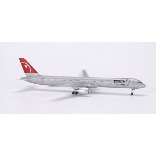 561082 Herpa Wings 1:400 Boeing 757-300 Northwest Airlines